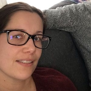 Meet your Posher, Jenn